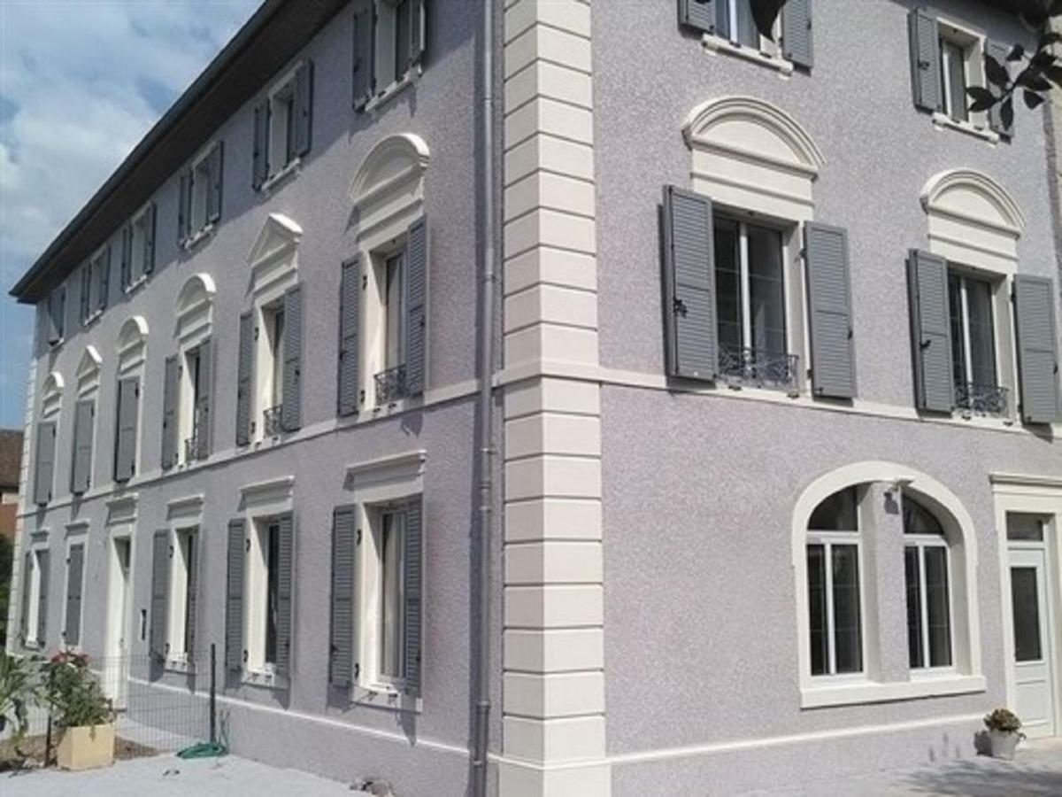 Hotel A Deux Pas Du Rheby Villebois Exterior foto